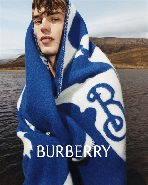 burberry foto|burberry winter collection.